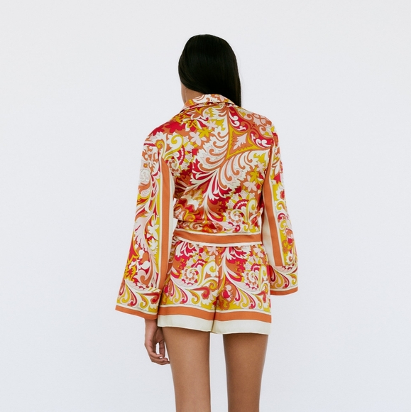 Zara satin blouse size L - Picture 12 of 12